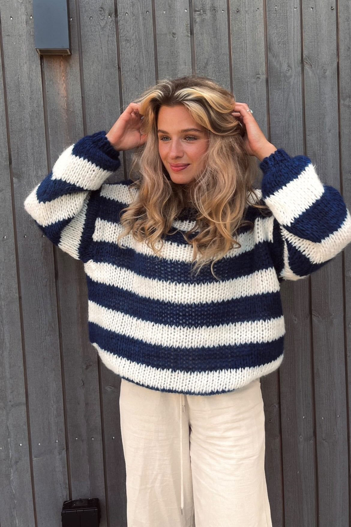 Sienna Striped Knit - Jouw Cozy Fashion Statement! 🌟